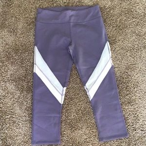 Fabletics cropped leggings